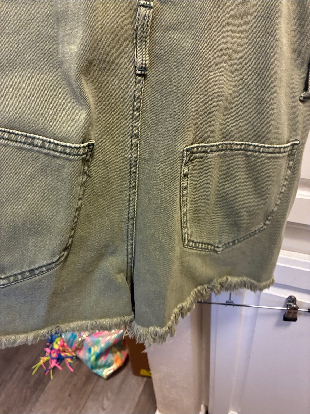 Melville 100% cotton green denim short overalls w/ a distressed, frayed hem. - Picture 11 of 14